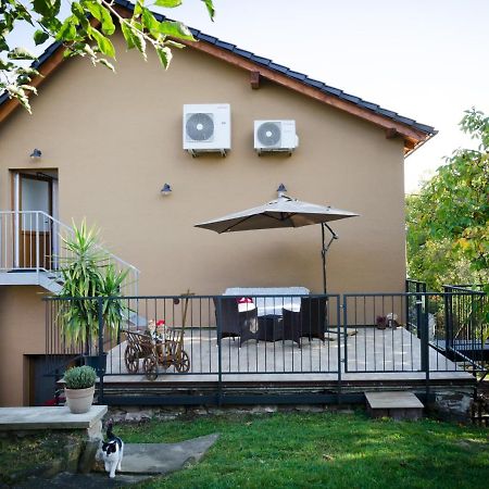 Apartmany U Kotacku Veverske Kninice Εξωτερικό φωτογραφία